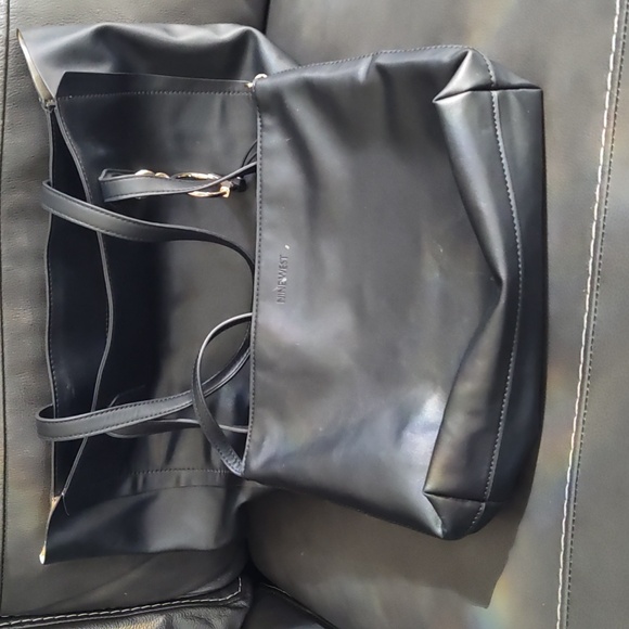 Nine West purse - Picture 2 of 2